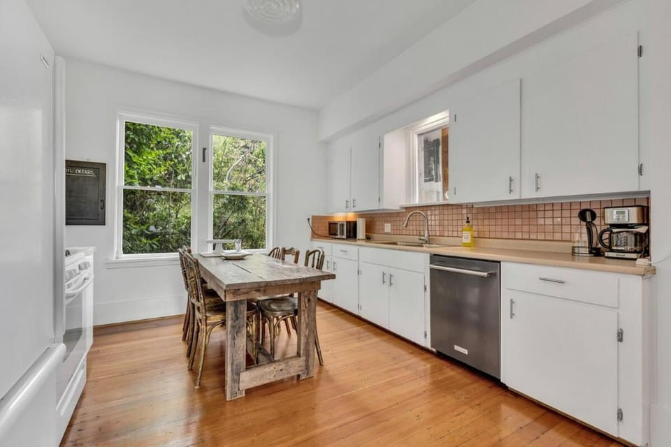 The Queen Elizabeth Park Home House in Vancouver