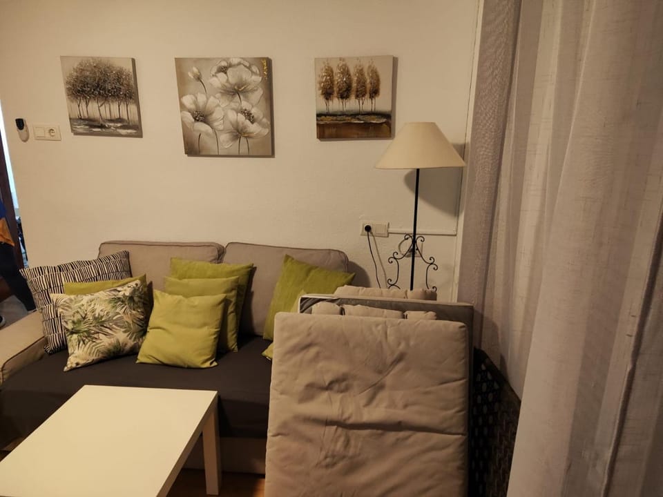 Roma V Solo Familias! SERVIPLAYA Apartment in Safor