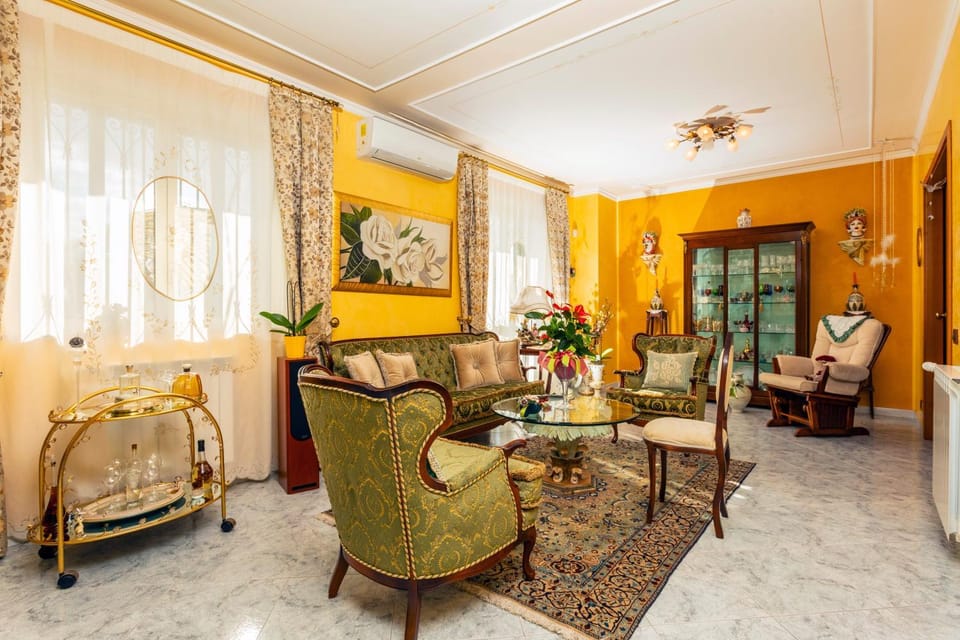 Property building, Living room