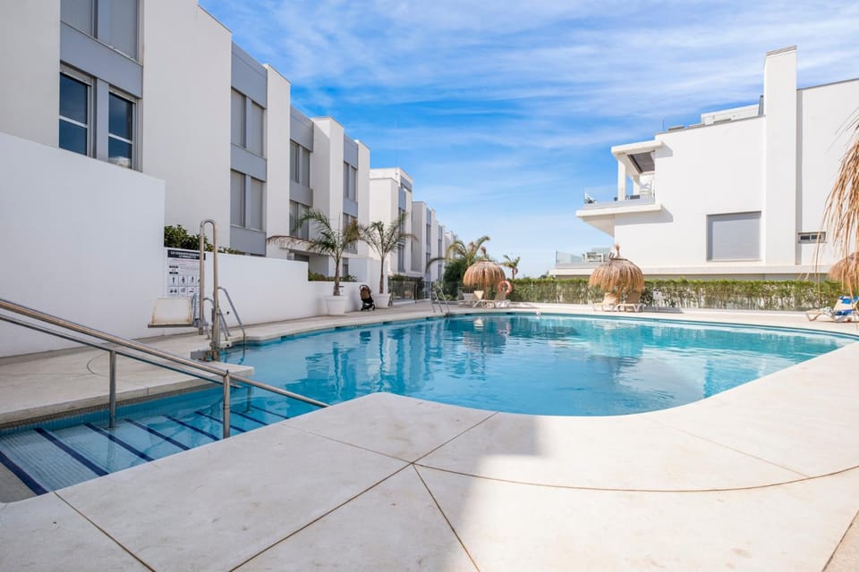 Other, Swimming pool