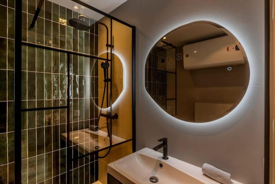 Le Grand Hôtel -Centre Croisette Apartment in Cannes