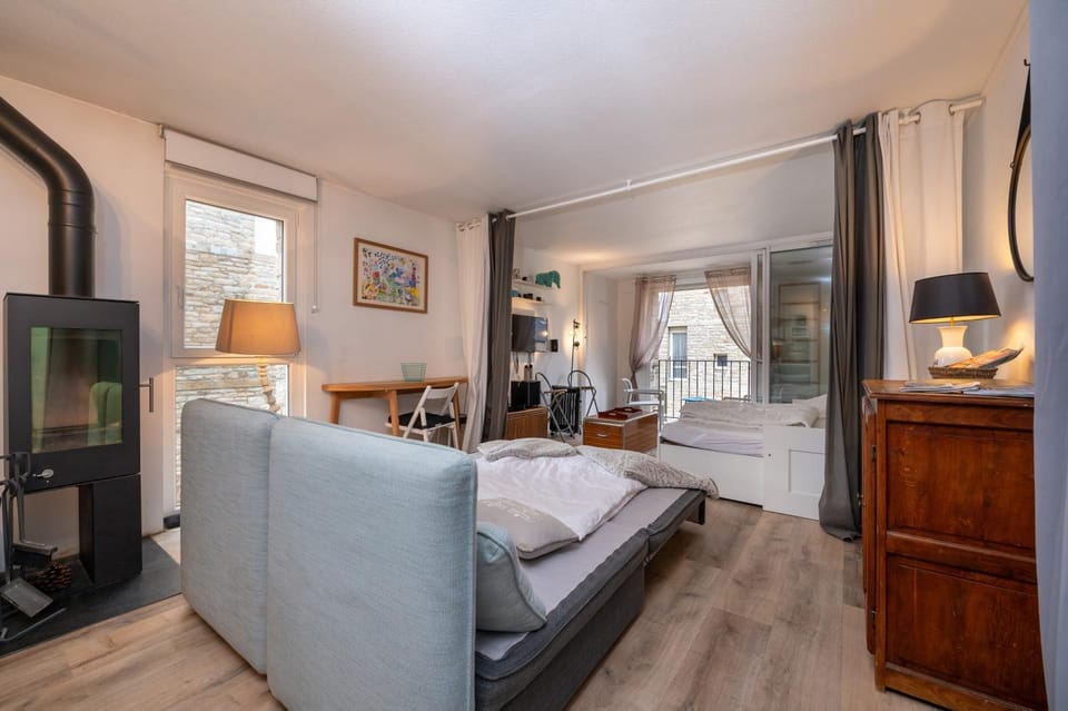 Property building, Living room