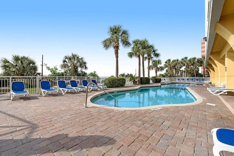 Camelot by the Sea 1506 Apartment in Myrtle Beach