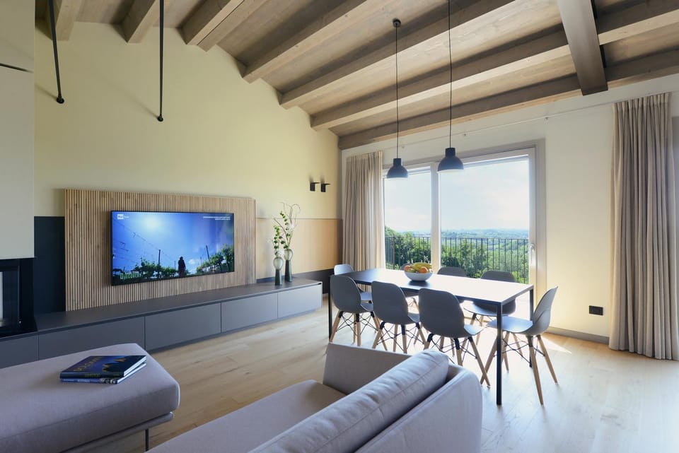 Living room, Seating area, Dining area