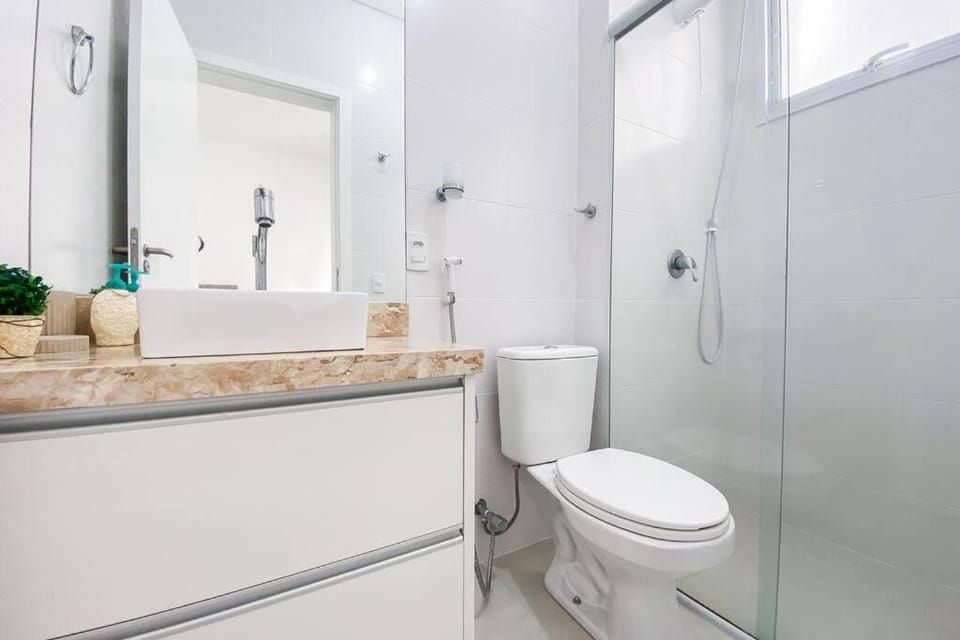 Apartamento na Praia de Palmas a 200m do mar-0148 Apartment in Florianopolis
