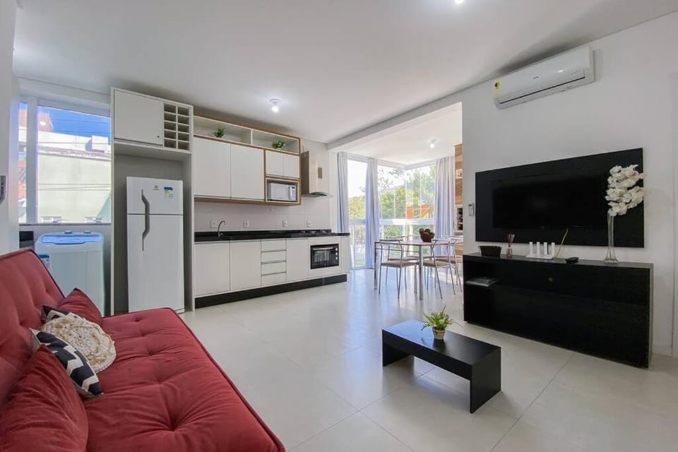 Apartamento na Praia de Palmas a 200m do mar-0148 Apartment in Florianopolis