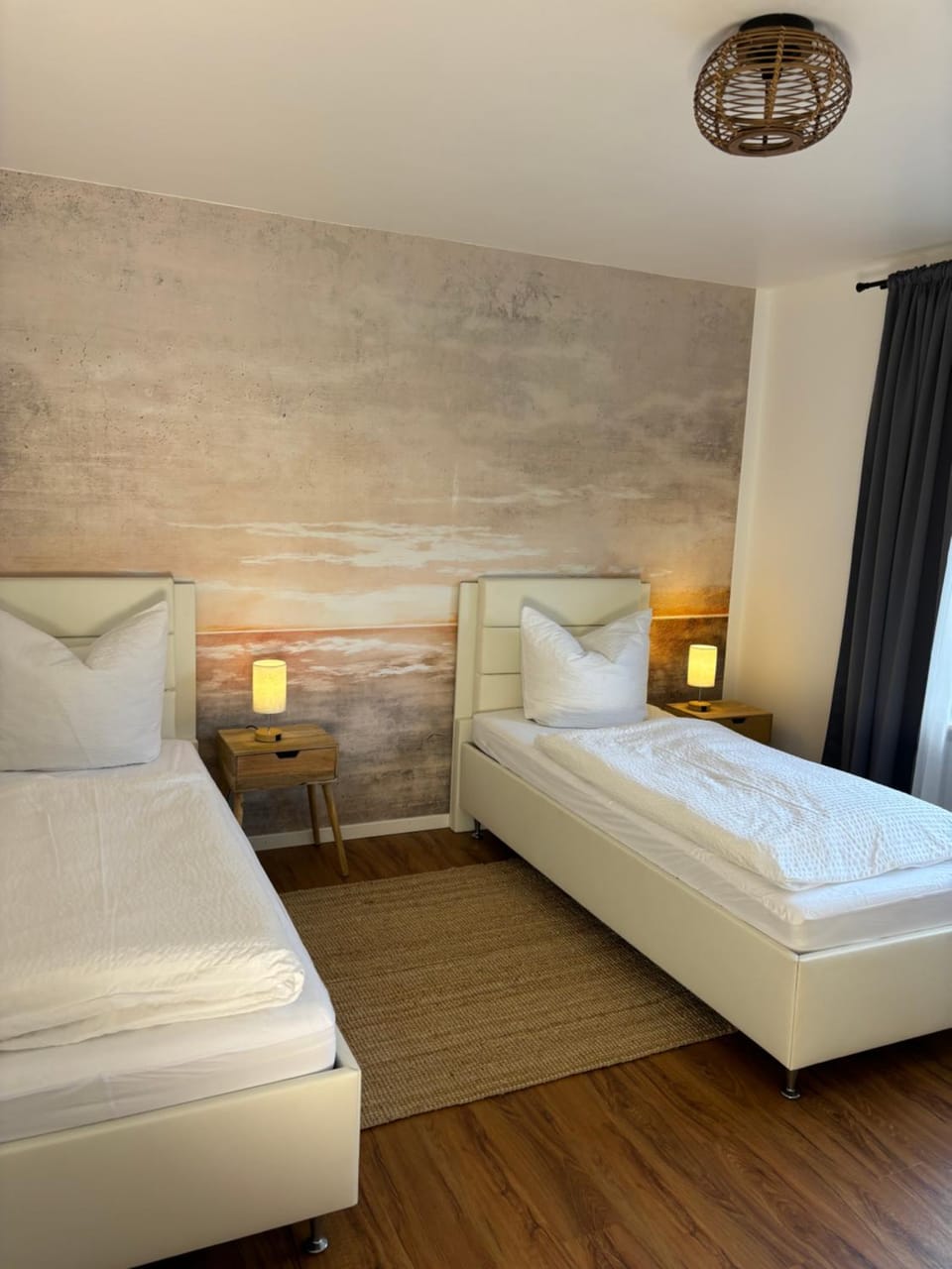Bed, Photo of the whole room