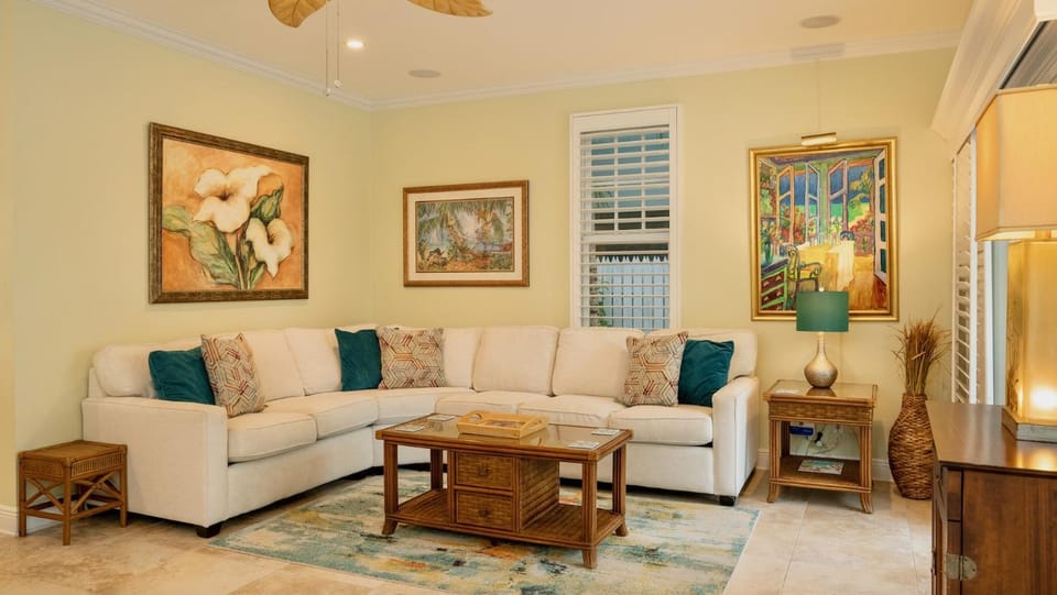 Brisa Fresca by Last Key Realty House in Key West