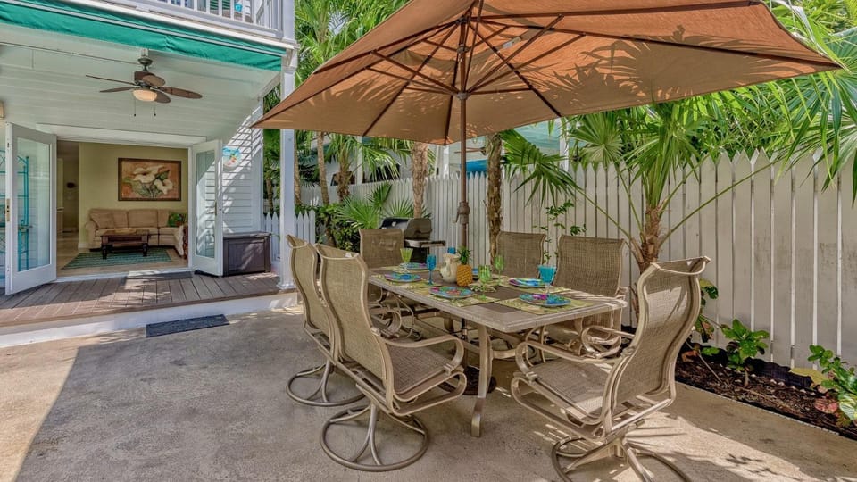 Brisa Fresca by Last Key Realty House in Key West
