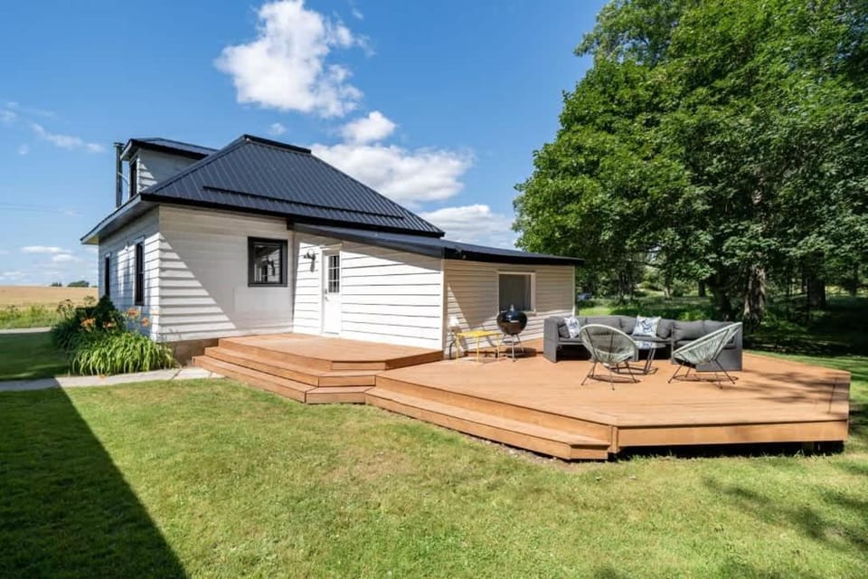 Carson's Creek - Carson's Creek - Serene Yard and Hot Tub ST-2021-0126 House in New York