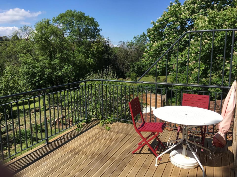 Balcony/Terrace, Dining area, Garden view