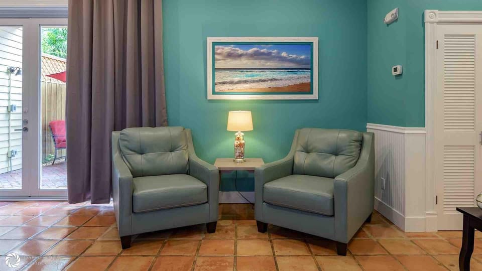 Good Vibrations by Last Key Realty House in Key West