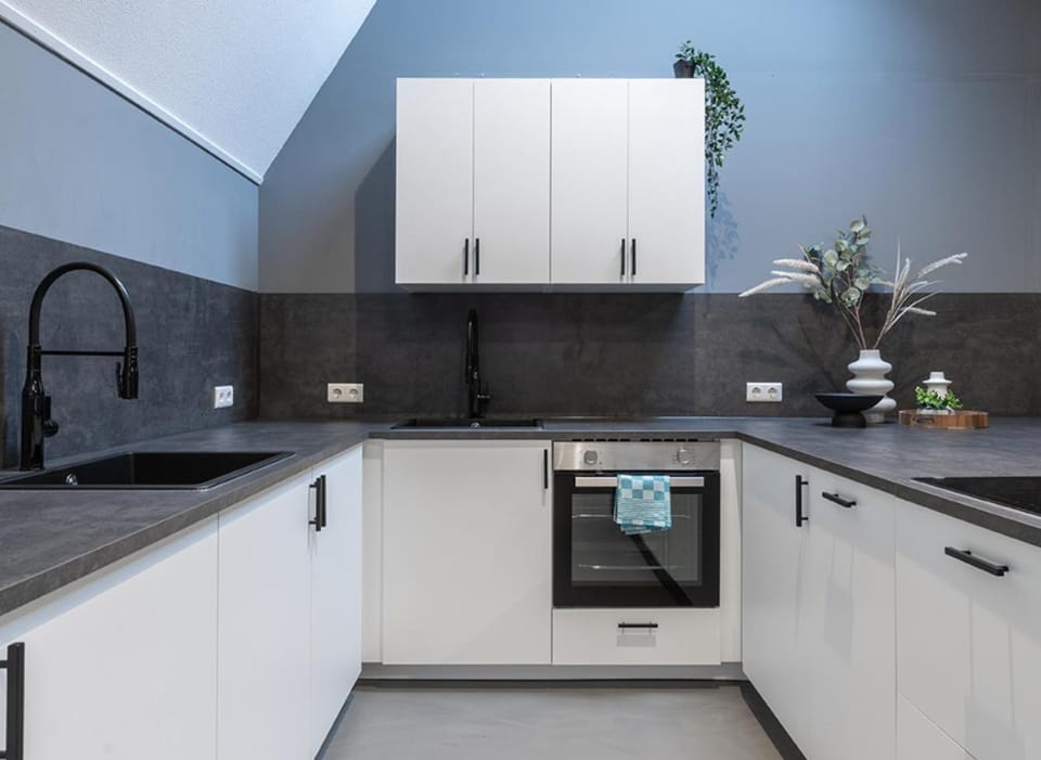 Suite w kitchen acces,Den bosch- Oss, near train Apartment in North Brabant (province)