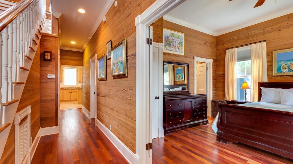 Casa Oliviana by Last Key Realty House in Key West