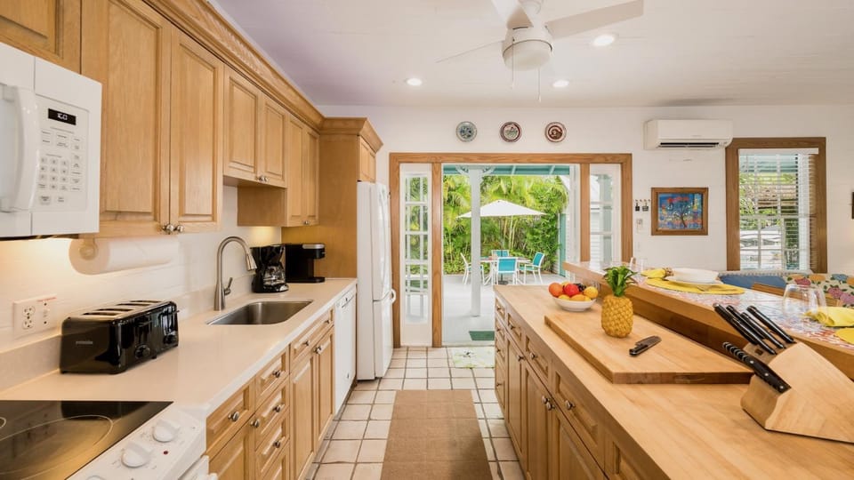 Casa Serendipity by Last Key Realty House in Key West
