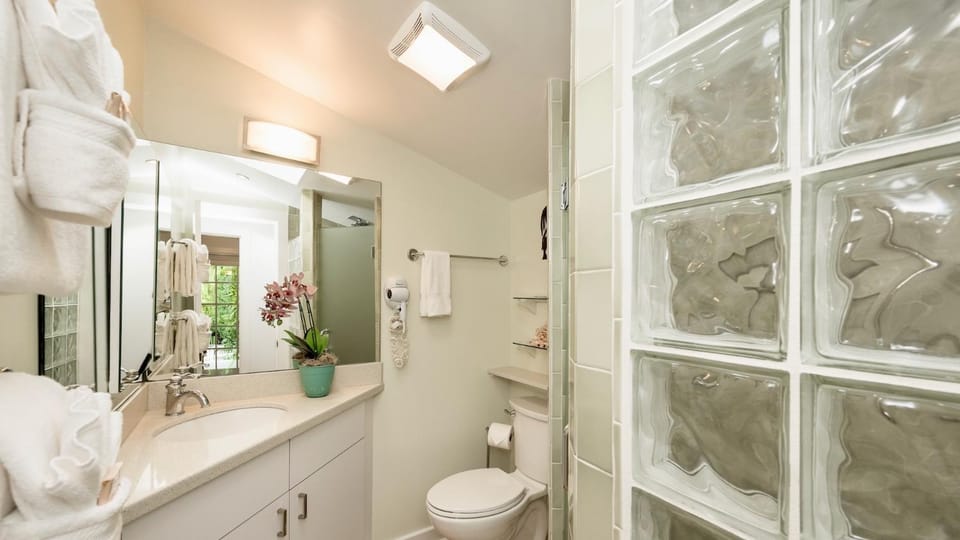 Casa Serendipity by Last Key Realty House in Key West