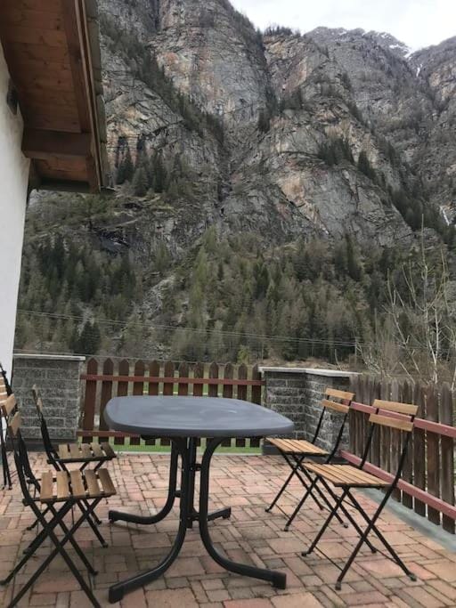 Studio Nina with Garage Direct train to Zermatt Apartment in Canton of Valais