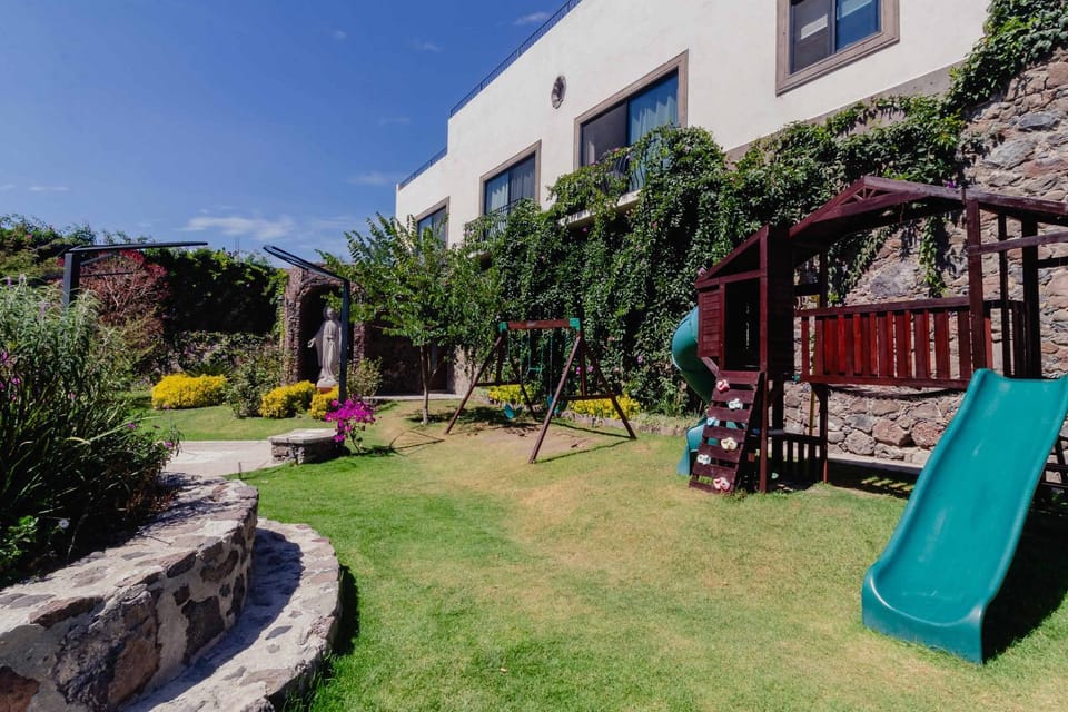 Family House with landscape garden in San Miguel House in San Miguel de Allende