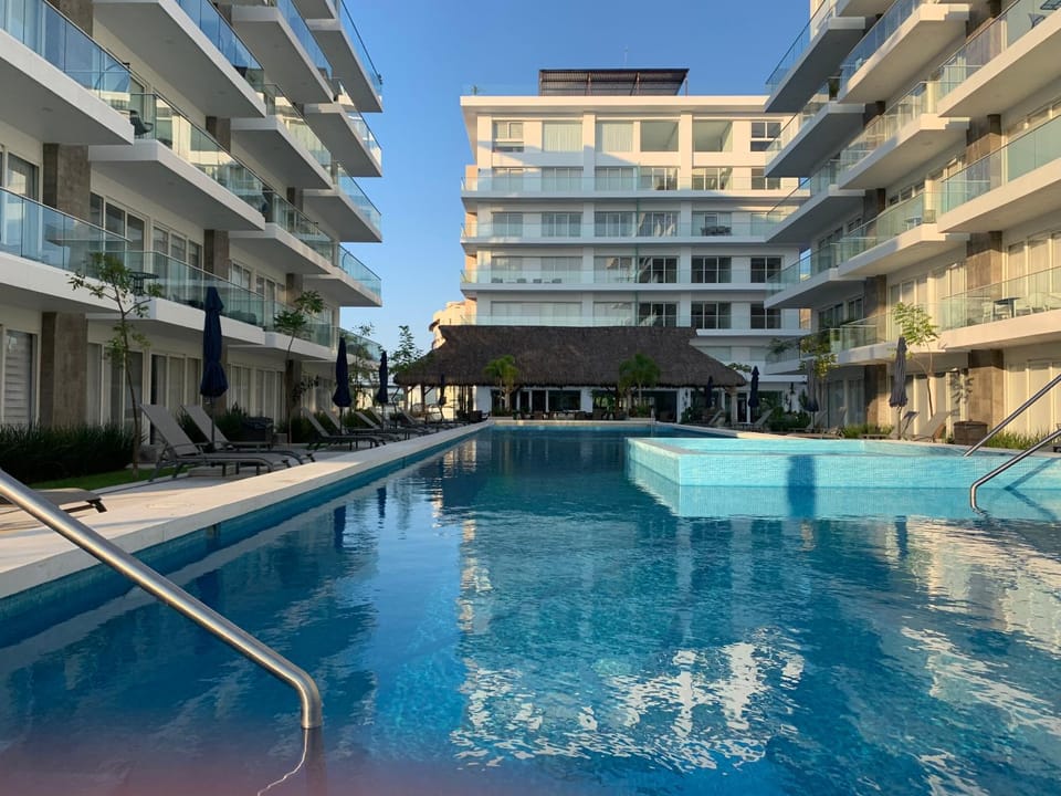 Pool view, Swimming pool