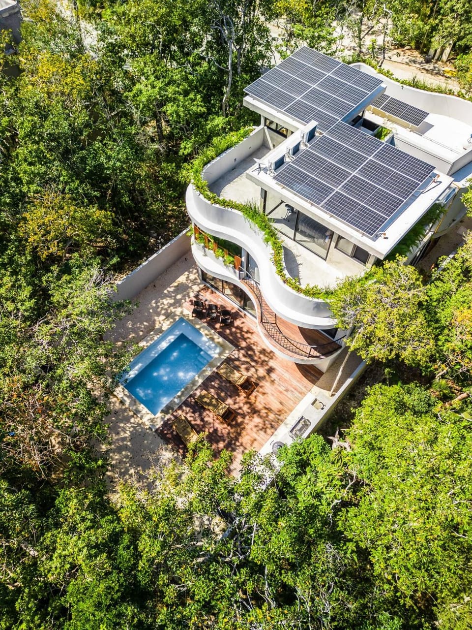 Property building, Day, Natural landscape, Bird's eye view, Pool view