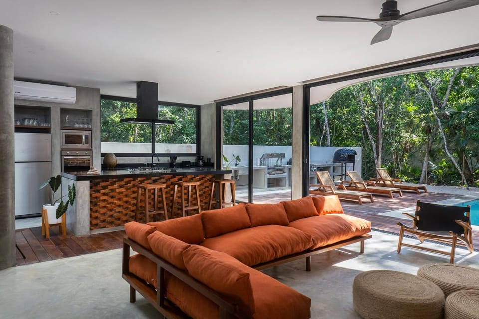 Patio, Day, Garden, Kitchen or kitchenette, Living room, Seating area, Dining area, Garden view