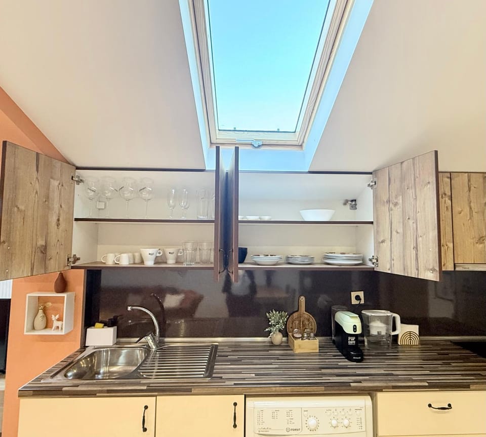 Kitchen or kitchenette, stove