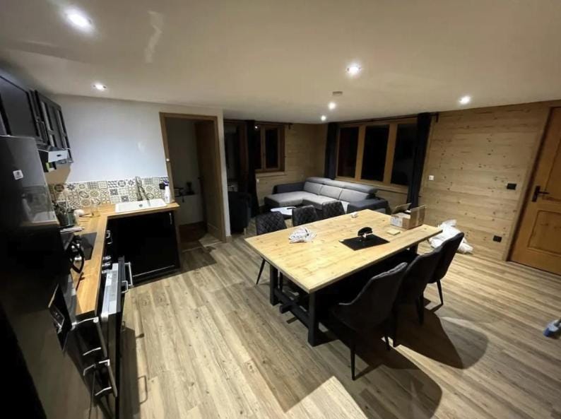 Kitchen or kitchenette, Living room, Photo of the whole room, Seating area