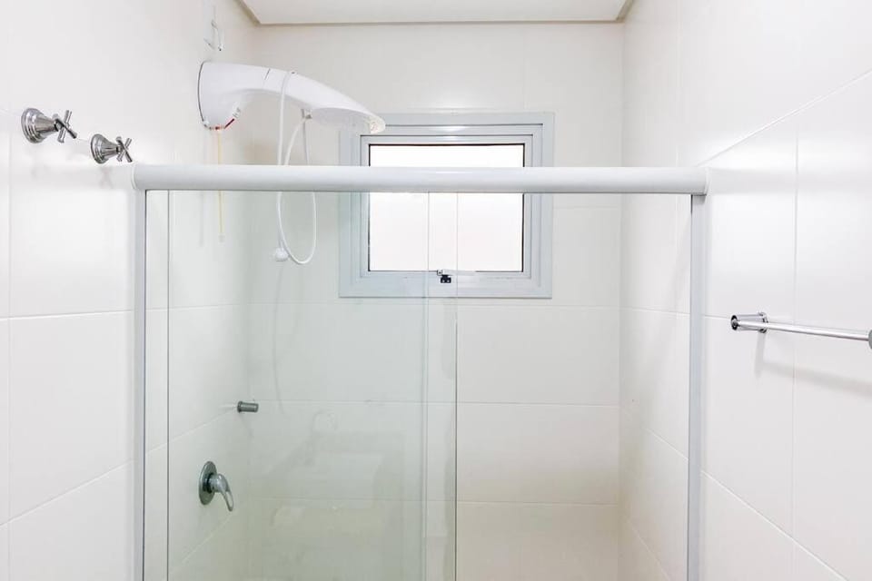 Apto Charmoso com 2 Quartos sendo uma Suíte - 0150 Apartment in Florianopolis