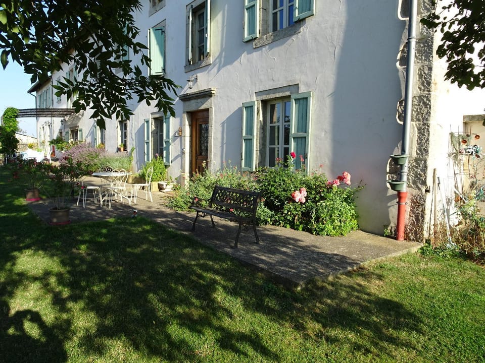 Property building, Spring, Day, Garden view