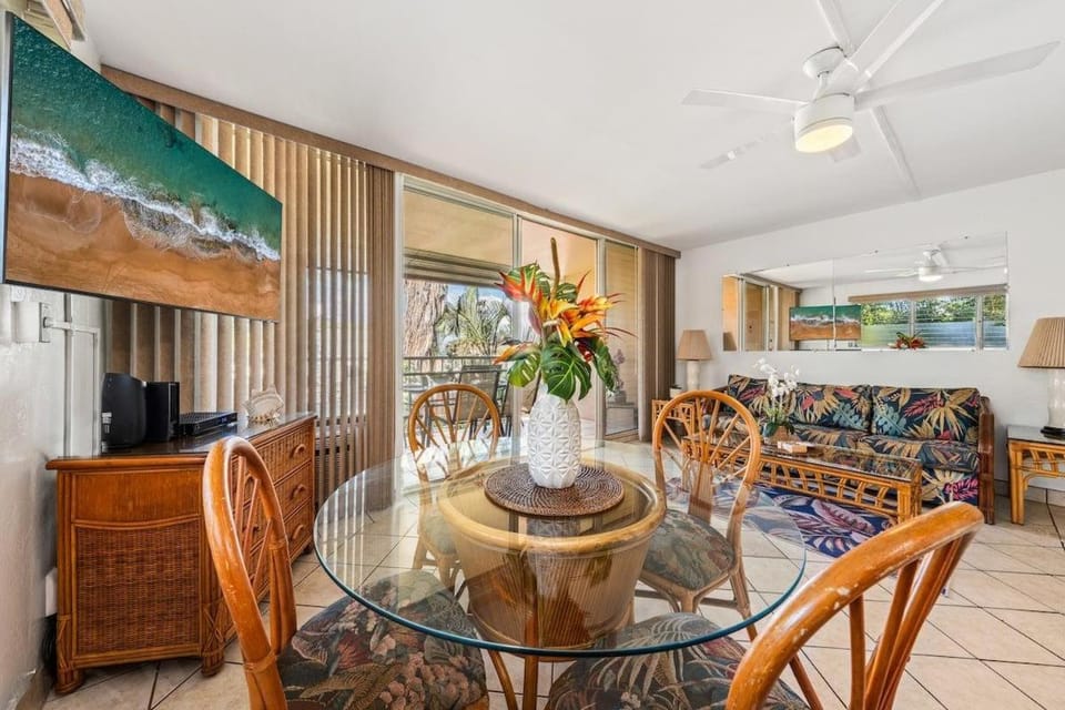 Kihei Kai Nani 13231 · KKN 13231 New Listing Condo w Pool ; acro House in Wailea