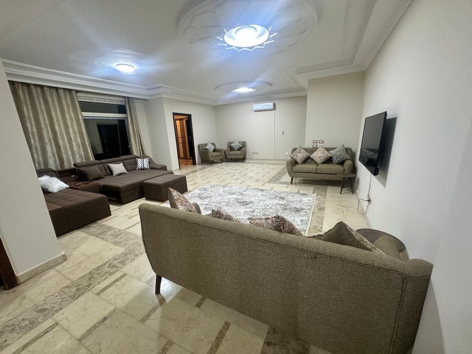 Royal House Apartment in Cairo Governorate