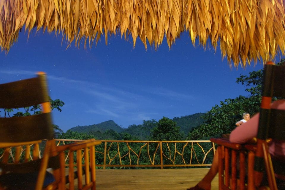Restaurant/places to eat, View (from property/room), Balcony/Terrace, Lounge or bar, Decorative detail, Drinks