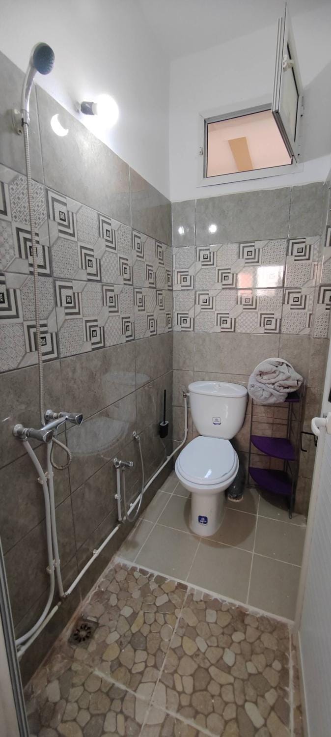 Shower, Bathroom, towels