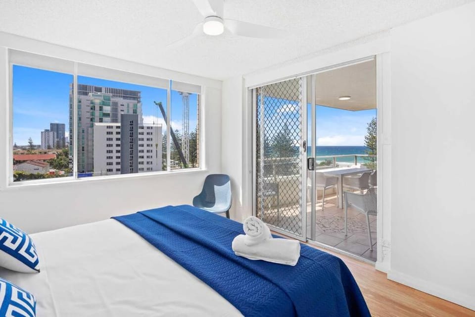 Escape on the Esplanade Apartment in Burleigh Heads