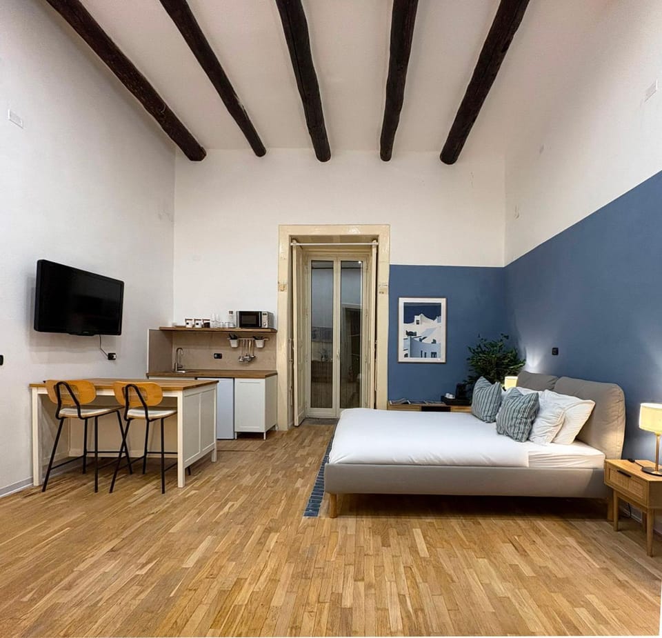 Blue Rattan - Toledo Apartment in Naples