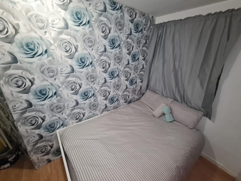 Guesthouse Vacation rental in Grays