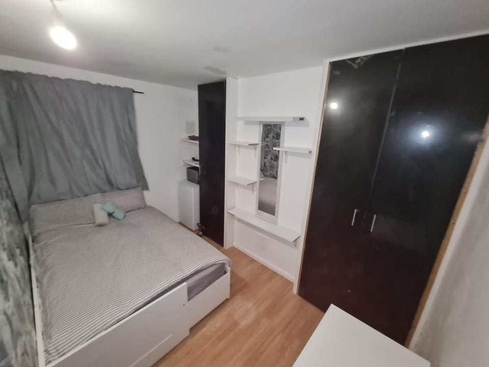 Guesthouse Vacation rental in Grays