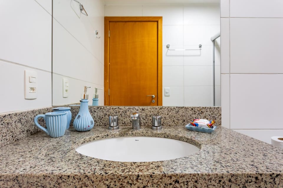Apt conforto 2 suítes Dfplaza Apartment in State of Goiás