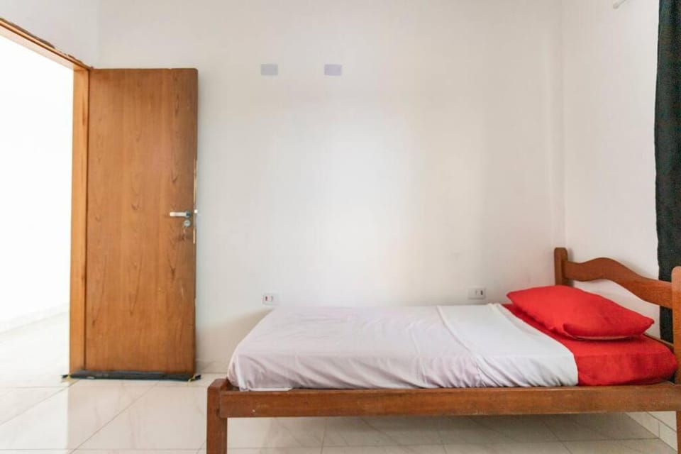 Casa para seu lazer em Guarujá Praia da Enseada House in State of São Paulo