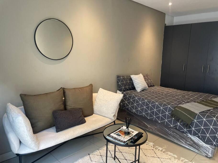 Live, work and play in the Maboneng loft Apartment in Johannesburg