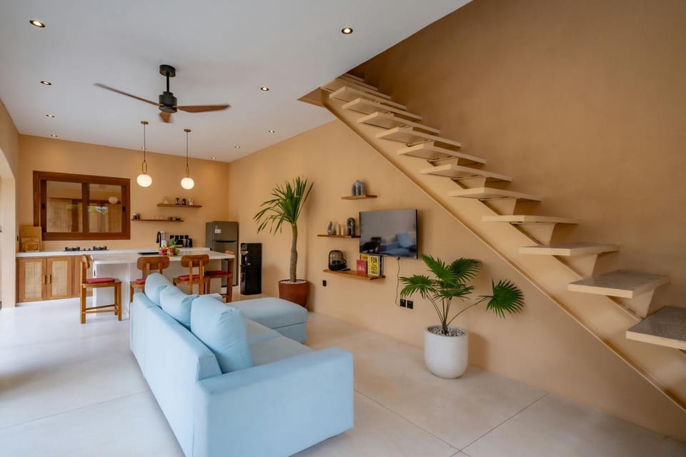 Living room, Seating area, Evening entertainment