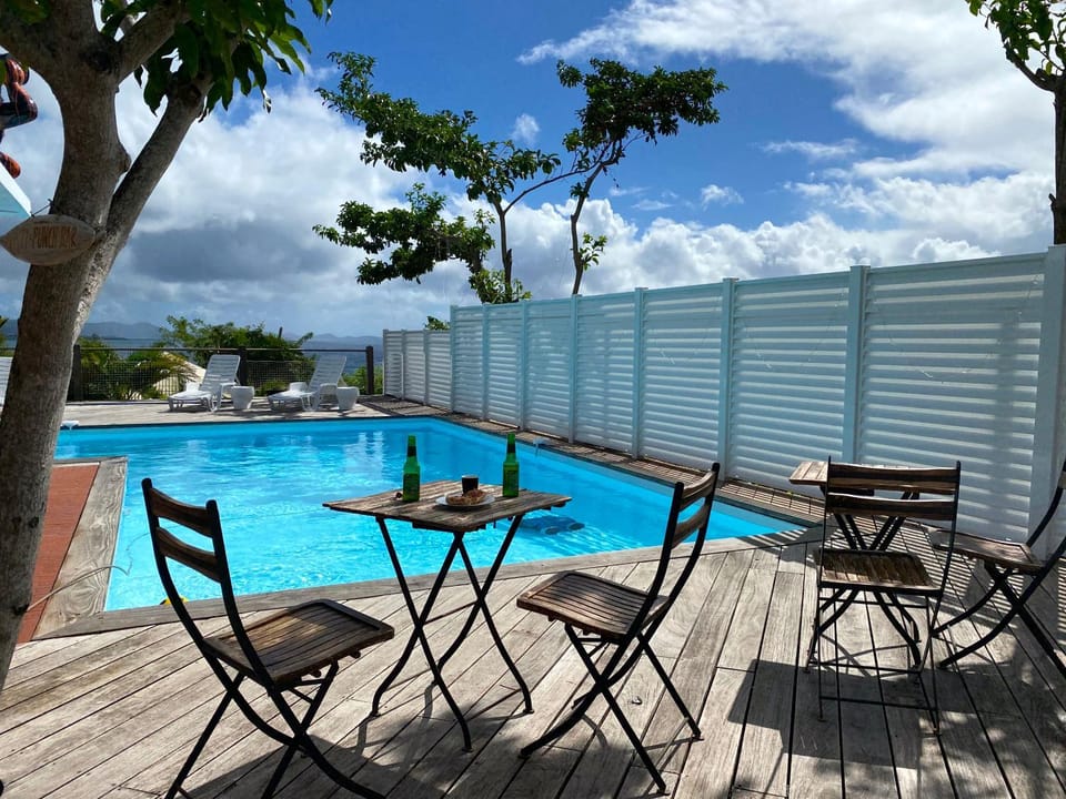 Lounge or bar, Swimming pool