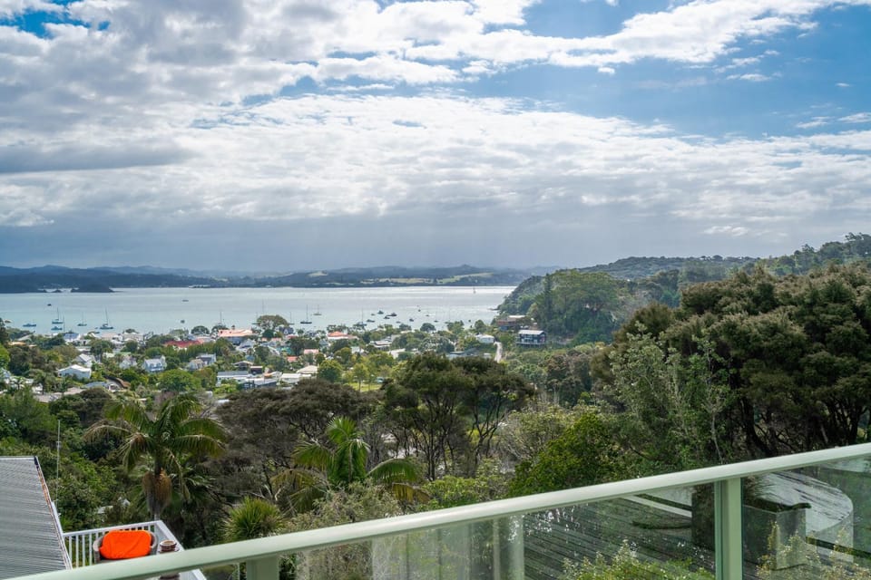 Natural landscape, View (from property/room), Balcony/Terrace, Sea view