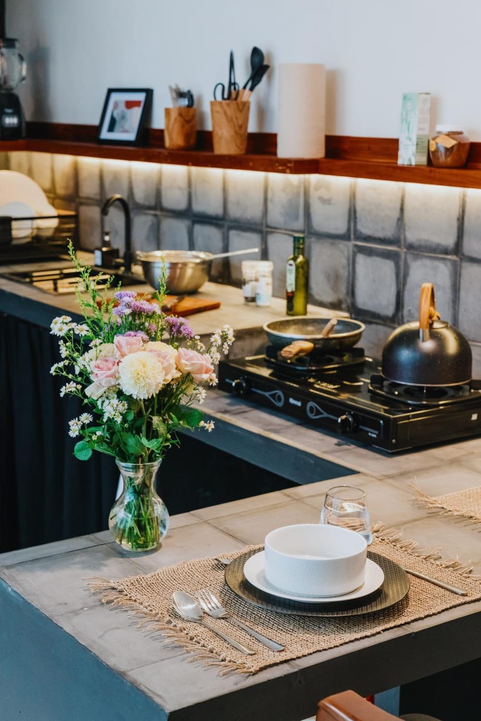 Kitchen or kitchenette, Dining area, oven, stove, kitchen