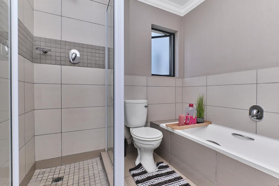 Bathroom, Bath