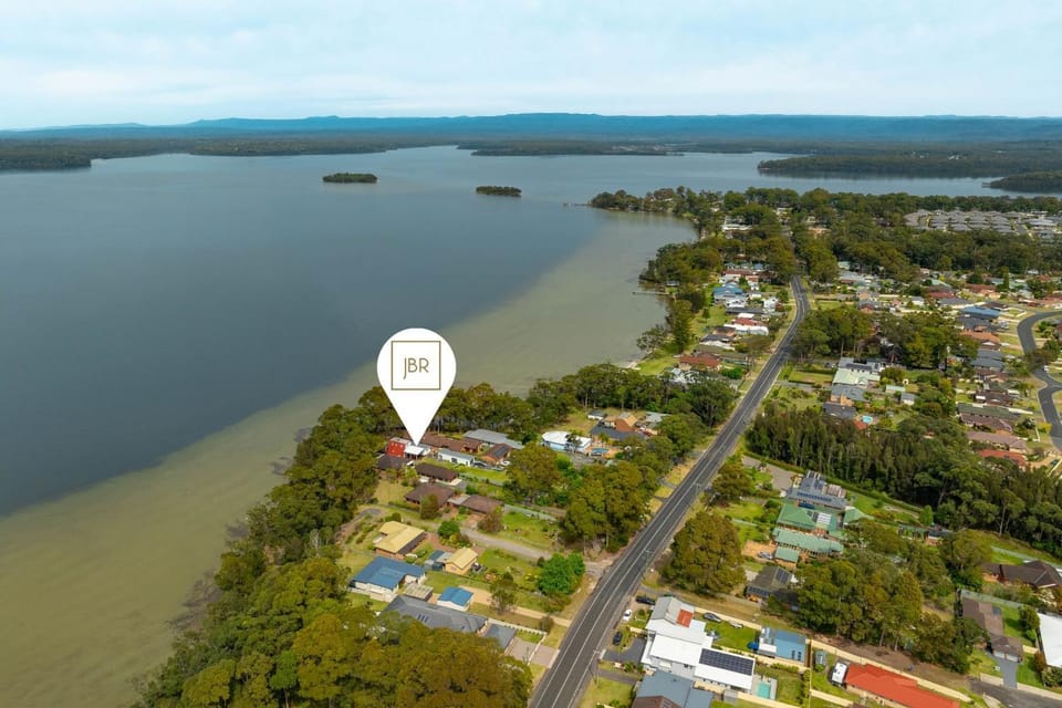 Jado on the Lake- House House in Saint Georges Basin
