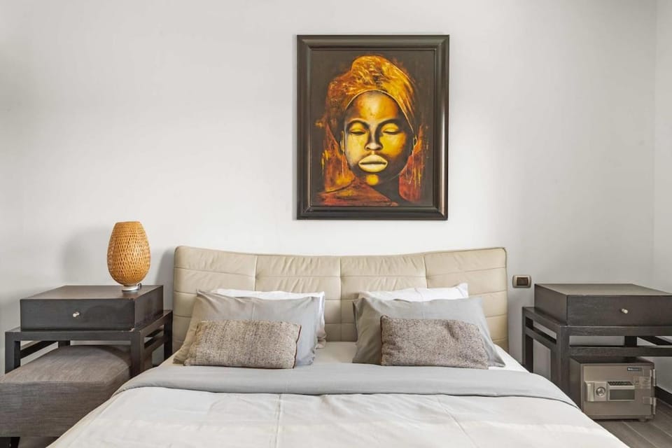 Bed, Decorative detail, Bedroom