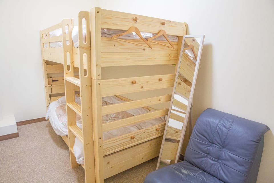 Photo of the whole room, bunk bed