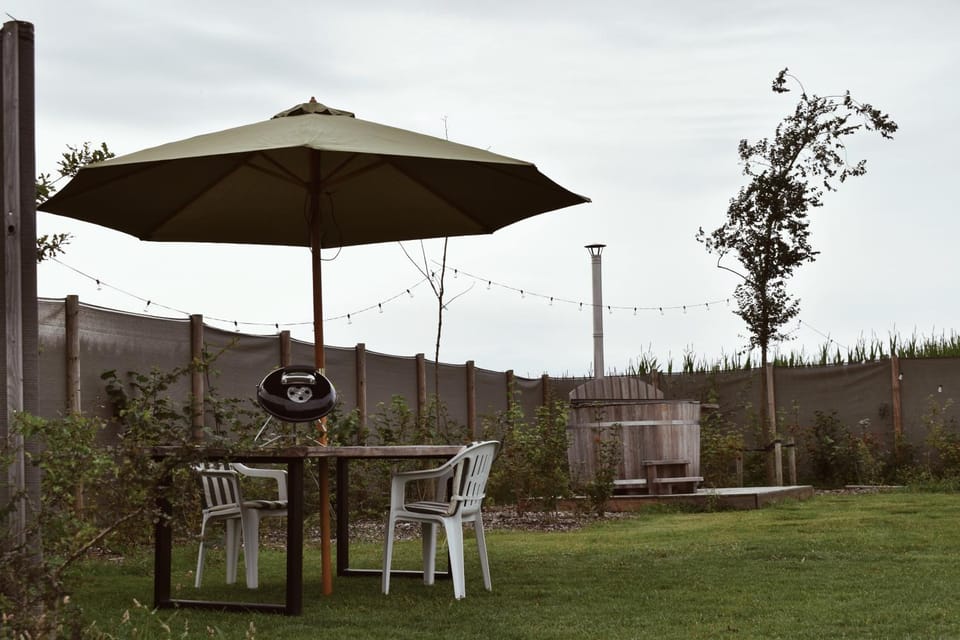BBQ facilities, Garden, Hot Tub, Garden view