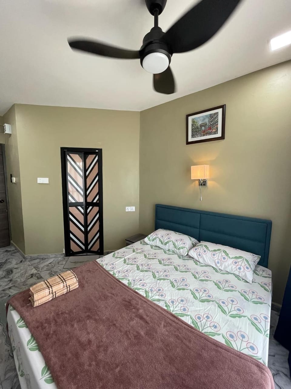 MKB Homestay - 1 X Queen Bed Studio Room With Free Parking Vacation rental in Selangor, Malaysia